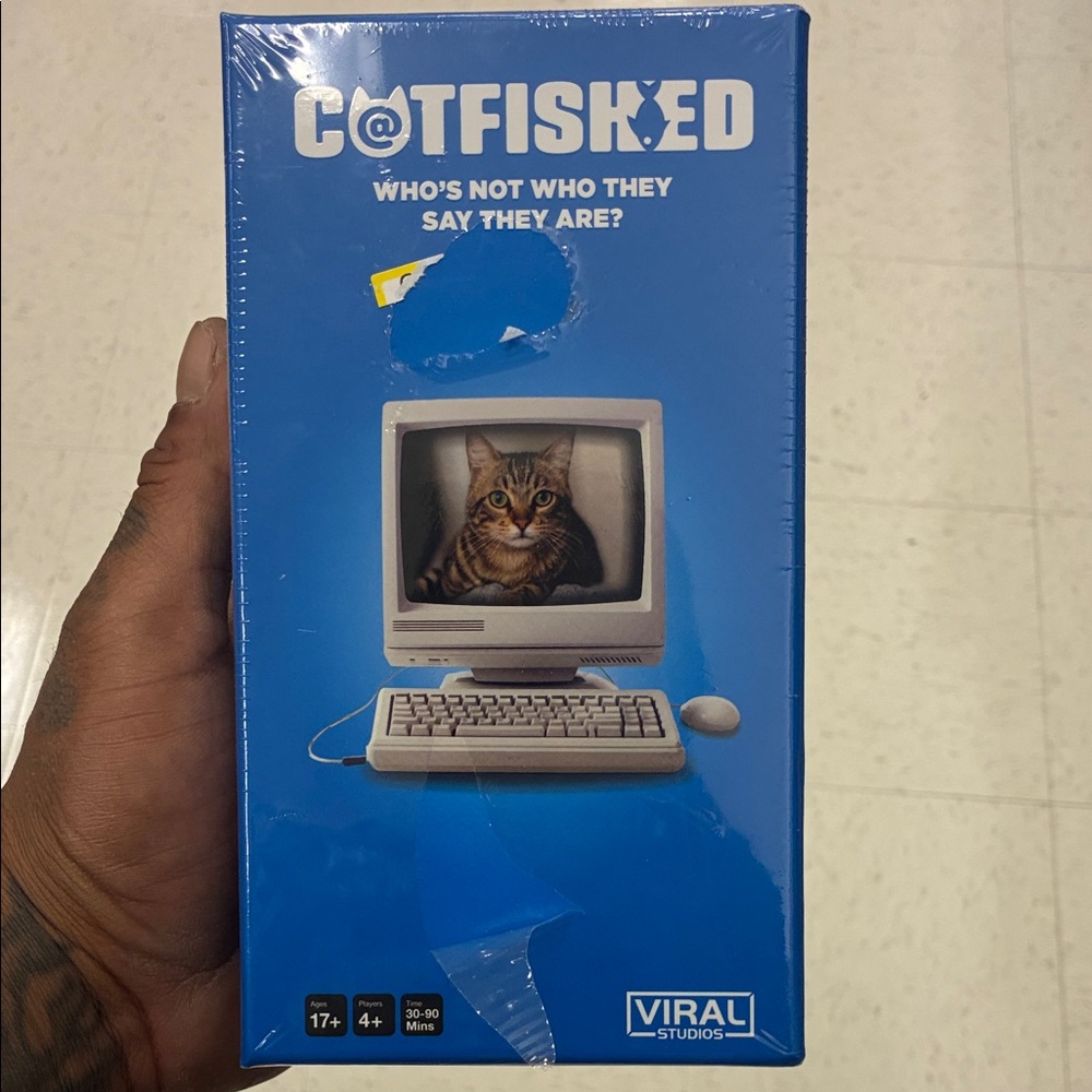 Catfished Game - Blue
